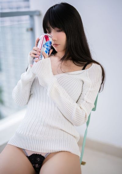 她唇之下免费观看完整版