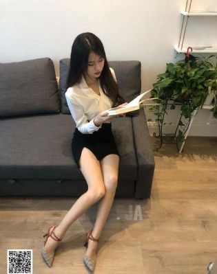 守卫者浮出水面