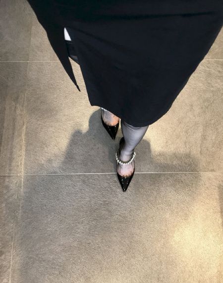 大肚子生蛇蛋憋着生不出来十世