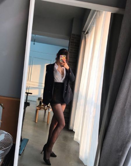 我才不要和你做朋友