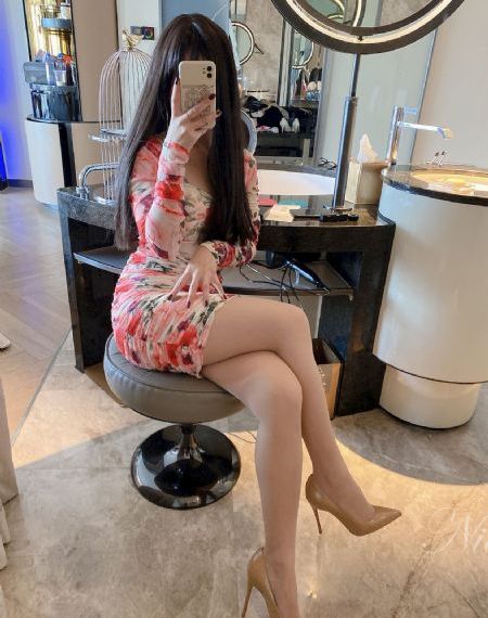 巨乳老师刘艳