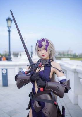 憧憧成为魔法少女