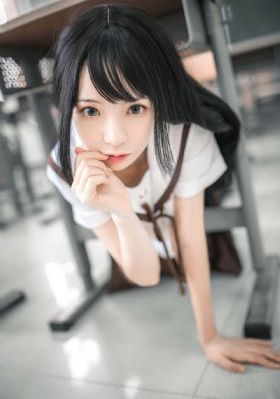 三个男人躁我一个爽视频免费