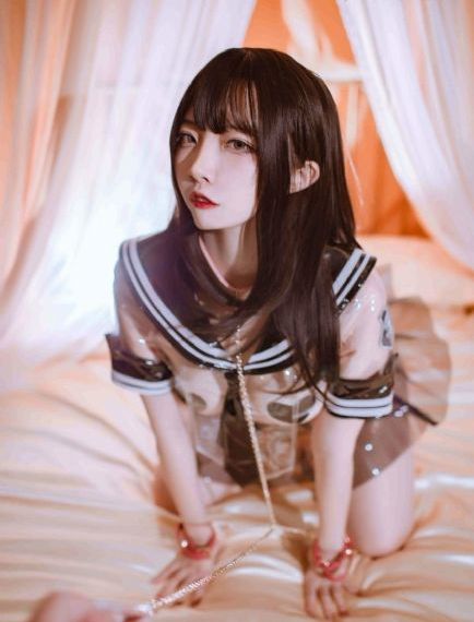 《instinto》西班牙剧在线观看